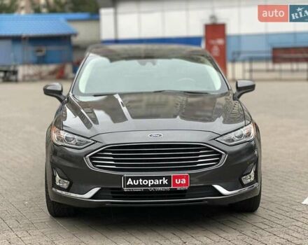 Форд Фьюжн 2019 в Одессе на Automoto.ua Серый Форд Фьюжн, объемом двигателя 2.5 л и пробегом 104 тыс. км за 15490 $, фото 1 на Automoto.ua