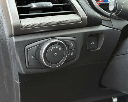 Сірий Форд Фьюжен, об'ємом двигуна 2 л та пробігом 65 тис. км за 14900 $, фото 24 на Automoto.ua