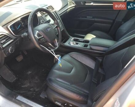 Серый Форд Фьюжн, объемом двигателя 0 л и пробегом 130 тыс. км за 3000 $, фото 6 на Automoto.ua