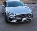Серый Форд Фьюжн, объемом двигателя 2 л и пробегом 133 тыс. км за 15950 $, фото 1 на Automoto.ua