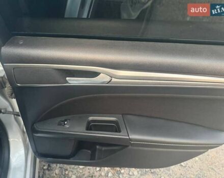 Серый Форд Фьюжн, объемом двигателя 2 л и пробегом 103 тыс. км за 14950 $, фото 39 на Automoto.ua