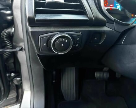 Серый Форд Фьюжн, объемом двигателя 2 л и пробегом 32 тыс. км за 9000 $, фото 8 на Automoto.ua