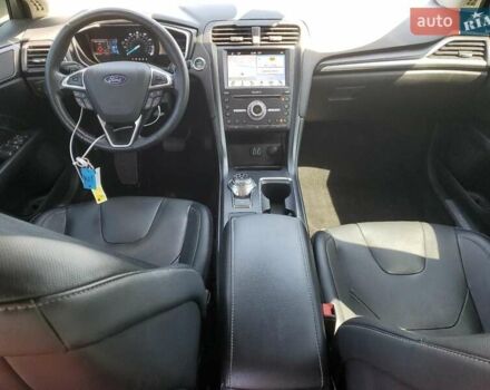 Серый Форд Фьюжн, объемом двигателя 0 л и пробегом 130 тыс. км за 3000 $, фото 7 на Automoto.ua