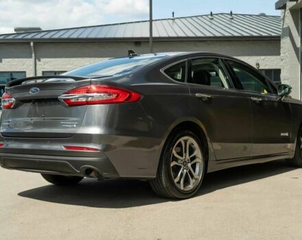 Сірий Форд Фьюжен, об'ємом двигуна 2 л та пробігом 50 тис. км за 14200 $, фото 5 на Automoto.ua