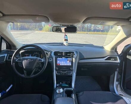 Серый Форд Фьюжн, объемом двигателя 1.5 л и пробегом 52 тыс. км за 11900 $, фото 8 на Automoto.ua