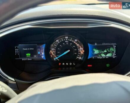 Серый Форд Фьюжн, объемом двигателя 2 л и пробегом 94 тыс. км за 15000 $, фото 20 на Automoto.ua