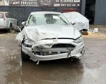 Серый Форд Фьюжн, объемом двигателя 0 л и пробегом 251 тыс. км за 9200 $, фото 2 на Automoto.ua