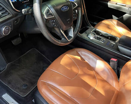 Серый Форд Фьюжн, объемом двигателя 2 л и пробегом 110 тыс. км за 15500 $, фото 4 на Automoto.ua