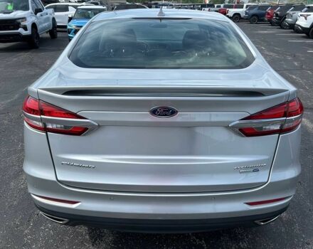 Серый Форд Фьюжн, объемом двигателя 2 л и пробегом 37 тыс. км за 11900 $, фото 5 на Automoto.ua