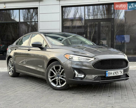 Сірий Форд Фьюжен, об'ємом двигуна 2 л та пробігом 65 тис. км за 14900 $, фото 3 на Automoto.ua