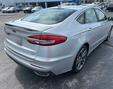 Серый Форд Фьюжн, объемом двигателя 2 л и пробегом 37 тыс. км за 11900 $, фото 4 на Automoto.ua