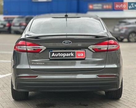Форд Фьюжн 2019 в Одессе на Automoto.ua Серый Форд Фьюжн, объемом двигателя 2.5 л и пробегом 104 тыс. км за 15490 $, фото 4 на Automoto.ua