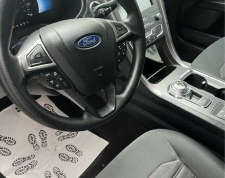 Серый Форд Фьюжн, объемом двигателя 0 л и пробегом 100 тыс. км за 15000 $, фото 1 на Automoto.ua