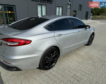 Серый Форд Фьюжн, объемом двигателя 2 л и пробегом 114 тыс. км за 16800 $, фото 17 на Automoto.ua