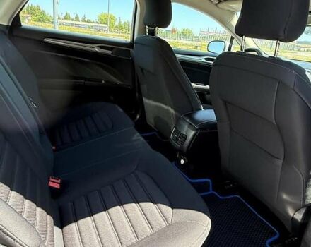 Серый Форд Фьюжн, объемом двигателя 2 л и пробегом 94 тыс. км за 15000 $, фото 16 на Automoto.ua