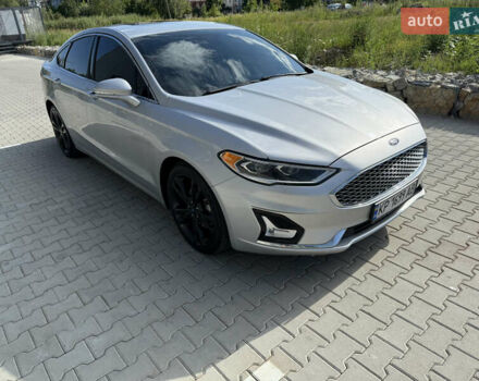 Серый Форд Фьюжн, объемом двигателя 2 л и пробегом 114 тыс. км за 16800 $, фото 1 на Automoto.ua