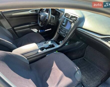 Серый Форд Фьюжн, объемом двигателя 1.5 л и пробегом 52 тыс. км за 11900 $, фото 18 на Automoto.ua