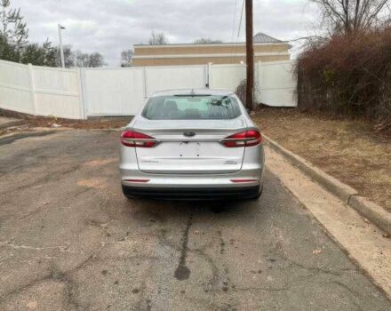 Сірий Форд Фьюжен, об'ємом двигуна 2 л та пробігом 89 тис. км за 9700 $, фото 5 на Automoto.ua