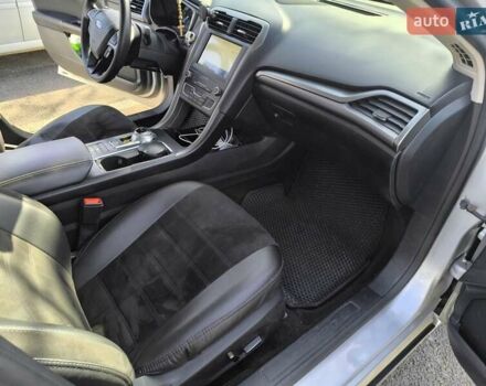 Серый Форд Фьюжн, объемом двигателя 2 л и пробегом 95 тыс. км за 14156 $, фото 7 на Automoto.ua