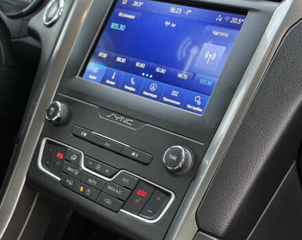 Сірий Форд Фьюжен, об'ємом двигуна 2 л та пробігом 65 тис. км за 14900 $, фото 16 на Automoto.ua