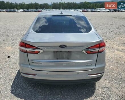 Серый Форд Фьюжн, объемом двигателя 2 л и пробегом 156 тыс. км за 2000 $, фото 5 на Automoto.ua