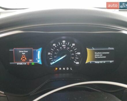 Серый Форд Фьюжн, объемом двигателя 2 л и пробегом 156 тыс. км за 2000 $, фото 8 на Automoto.ua