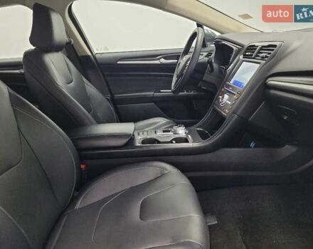 Серый Форд Фьюжн, объемом двигателя 2 л и пробегом 30 тыс. км за 4800 $, фото 14 на Automoto.ua