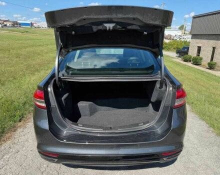 Серый Форд Фьюжн, объемом двигателя 2 л и пробегом 45 тыс. км за 5000 $, фото 5 на Automoto.ua