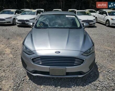 Серый Форд Фьюжн, объемом двигателя 2 л и пробегом 156 тыс. км за 2000 $, фото 4 на Automoto.ua