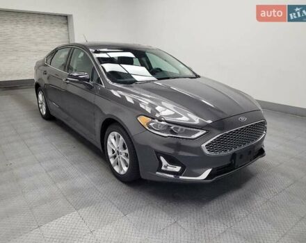 Серый Форд Фьюжн, объемом двигателя 2 л и пробегом 30 тыс. км за 4800 $, фото 1 на Automoto.ua
