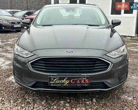 Сірий Форд Фьюжен, об'ємом двигуна 2.49 л та пробігом 32 тис. км за 14000 $, фото 2 на Automoto.ua