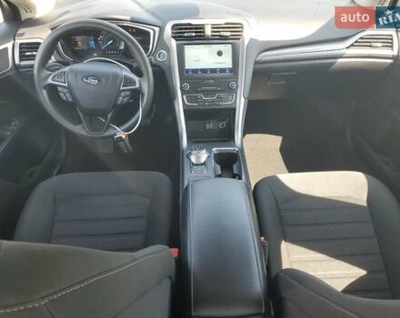 Форд Фьюжен 2020 у Львові на Automoto.ua Сірий Форд Фьюжен, об'ємом двигуна 2.49 л та пробігом 91 тис. км за 2900 $, фото 7 на Automoto.ua