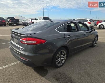 Серый Форд Фьюжн, объемом двигателя 2 л и пробегом 180 тыс. км за 14999 $, фото 2 на Automoto.ua