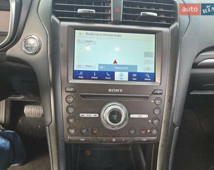 Серый Форд Фьюжн, объемом двигателя 2 л и пробегом 180 тыс. км за 14999 $, фото 12 на Automoto.ua