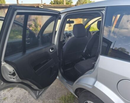 Форд Фьюжн 2007 в Сумах на Automoto.ua Серый Форд Фьюжн, объемом двигателя 1.4 л и пробегом 323 тыс. км за 4200 $, фото 4 на Automoto.ua