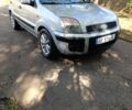 Серый Форд Фьюжн, объемом двигателя 1.4 л и пробегом 250 тыс. км за 4500 $, фото 1 на Automoto.ua