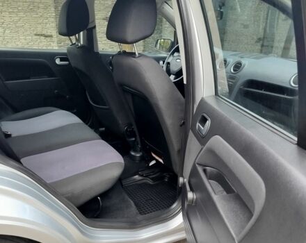 Серый Форд Фьюжн, объемом двигателя 1.4 л и пробегом 171 тыс. км за 5300 $, фото 19 на Automoto.ua