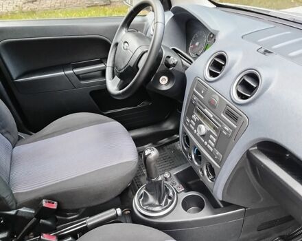 Серый Форд Фьюжн, объемом двигателя 1.4 л и пробегом 171 тыс. км за 5300 $, фото 18 на Automoto.ua