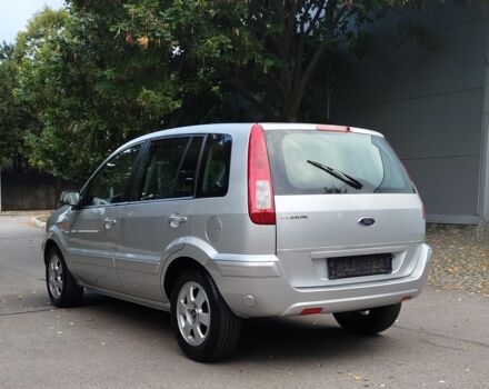 Серый Форд Фьюжн, объемом двигателя 1.4 л и пробегом 171 тыс. км за 5300 $, фото 7 на Automoto.ua