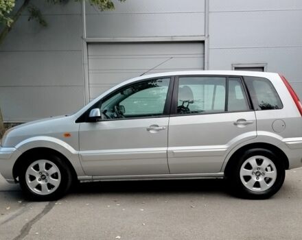 Серый Форд Фьюжн, объемом двигателя 1.4 л и пробегом 171 тыс. км за 5300 $, фото 8 на Automoto.ua