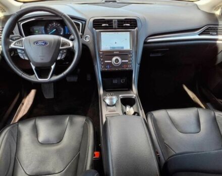 Сірий Форд Фьюжен, об'ємом двигуна 2 л та пробігом 34 тис. км за 5500 $, фото 7 на Automoto.ua