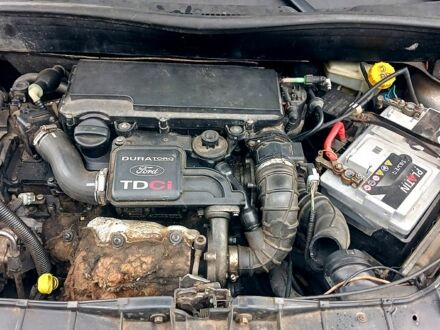 Серый Форд Фьюжн, объемом двигателя 1.4 л и пробегом 270 тыс. км за 4350 $, фото 1 на Automoto.ua