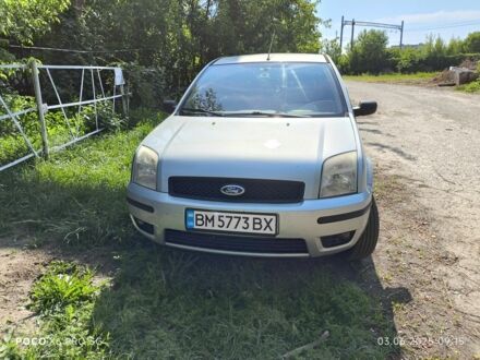 Форд Фьюжн 2003 в Полтаве на Automoto.ua Серый Форд Фьюжн, объемом двигателя 1.4 л и пробегом 234 тыс. км за 4200 $, фото 1 на Automoto.ua