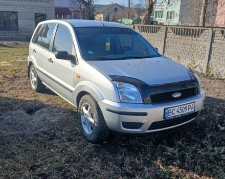 Серый Форд Фьюжн, объемом двигателя 1.4 л и пробегом 267 тыс. км за 3450 $, фото 1 на Automoto.ua