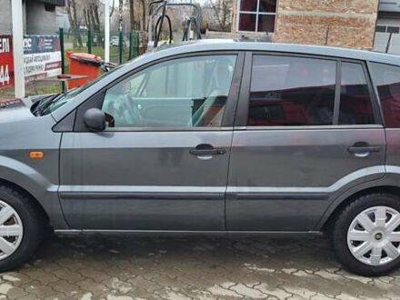 Серый Форд Фьюжн, объемом двигателя 1.6 л и пробегом 220 тыс. км за 3500 $, фото 1 на Automoto.ua