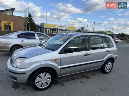 Форд Фьюжн 2003 в Белой Церкве на Automoto.ua Серый Форд Фьюжн, объемом двигателя 1.4 л и пробегом 440 тыс. км за 3800 $, фото 1 на Automoto.ua