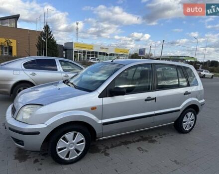 Форд Фьюжен 2003 у Белой Церкве на Automoto.ua Сірий Форд Фьюжен, об'ємом двигуна 1.4 л та пробігом 440 тис. км за 3800 $, фото 1 на Automoto.ua