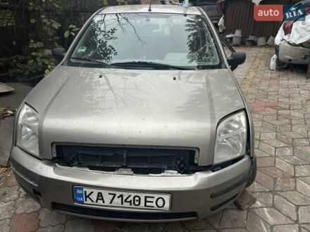Форд Фьюжн 2004 в Запорожье на Automoto.ua Серый Форд Фьюжн, объемом двигателя 1.39 л и пробегом 200 тыс. км за 1500 $, фото 1 на Automoto.ua