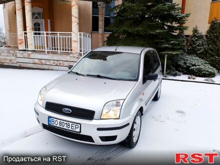 Форд Фьюжн 2004 в Тернополе на Automoto.ua Серый Форд Фьюжн, объемом двигателя 1.4 л и пробегом 280 тыс. км за 3899 $, фото 1 на Automoto.ua