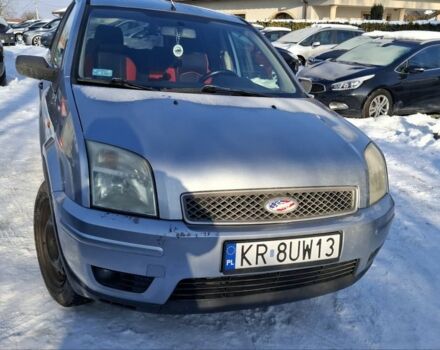 Сірий Форд Фьюжен, об'ємом двигуна 0 л та пробігом 205 тис. км за 1600 $, фото 1 на Automoto.ua